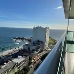 Apartamento Na Barra Alto Padrao Com Vista Mar