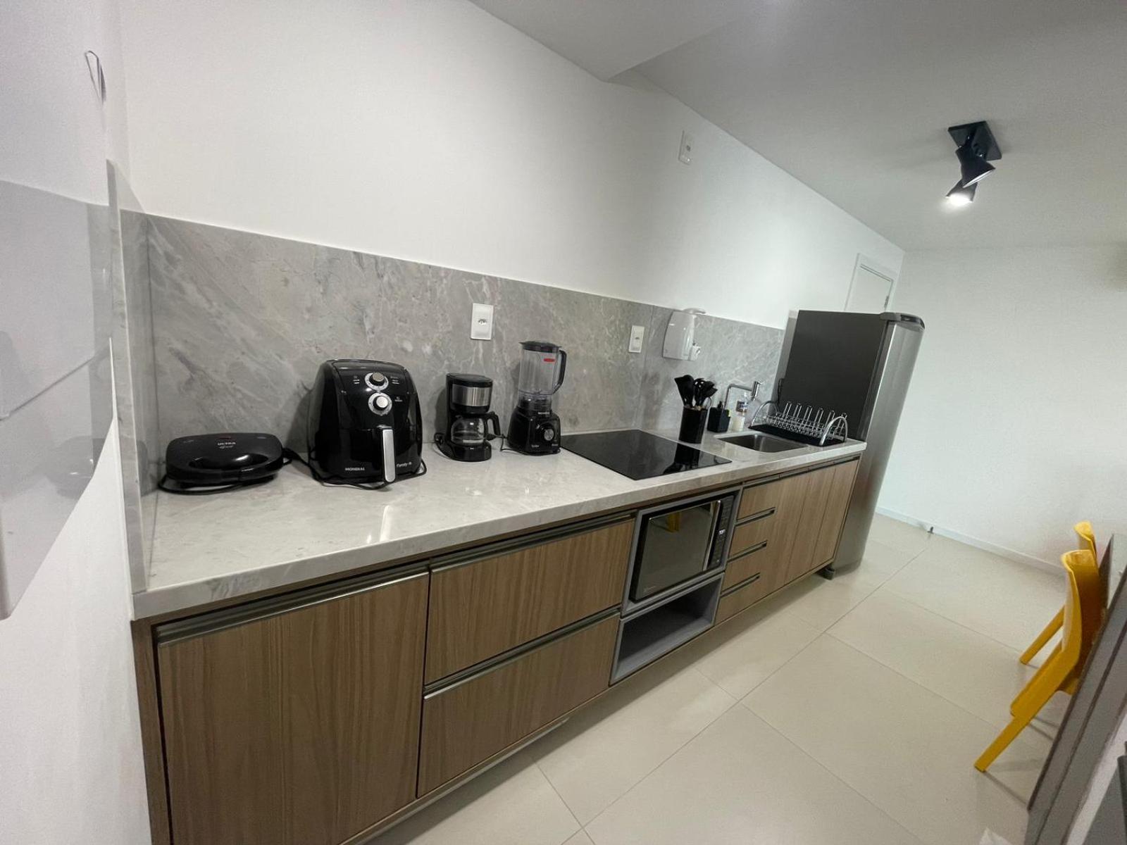 Apartamento Na Barra Alto Padrao Com Vista Mar *