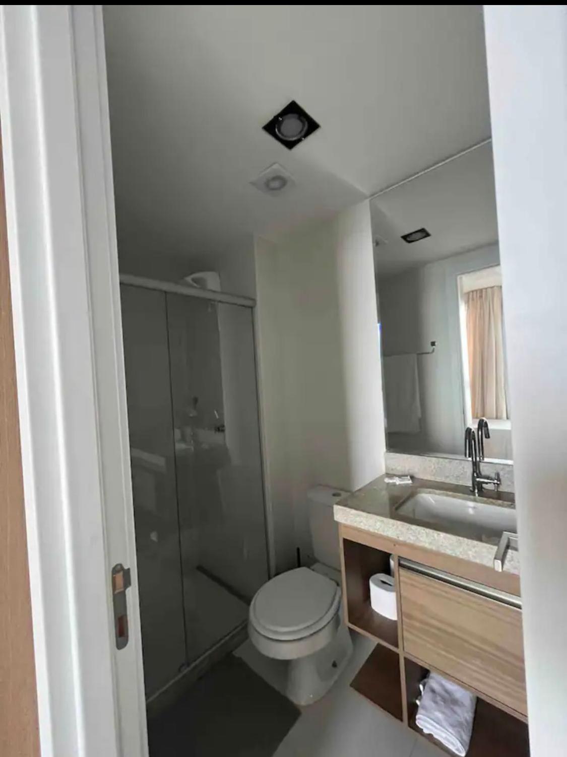 Apartamento Na Barra Alto Padrao Com Vista Mar