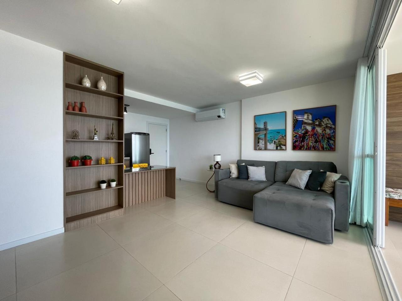 Apartamento Na Barra Alto Padrao Com Vista Mar